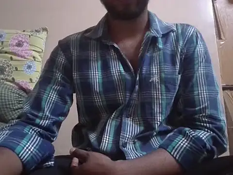 Snapshot of sumanth308kkd chatting on 18, 4, 2026 sumanth308kkd online show from 18, 4, 2026