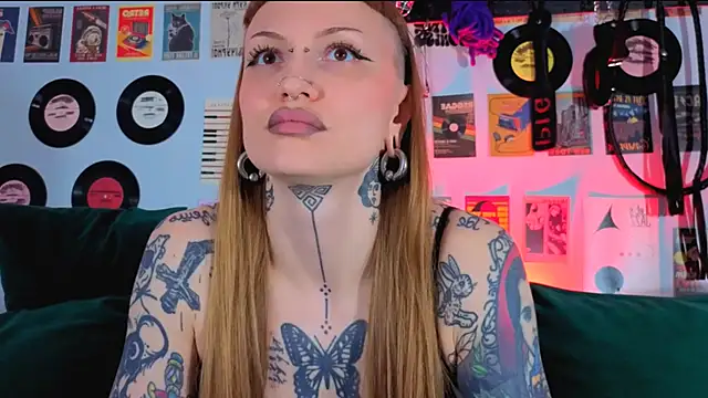 Snapshot of SugarSoot chatting on 15, 6, 2026 SugarSoot online show from 15, 6, 2026