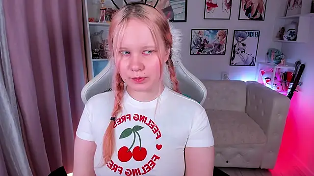 AnnieVibe online show from 5, 4, 2026