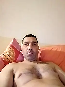 Snapshot of Spider2828 chatting on 4, 4, 2026 Spider2828 online show from 4, 4, 2026