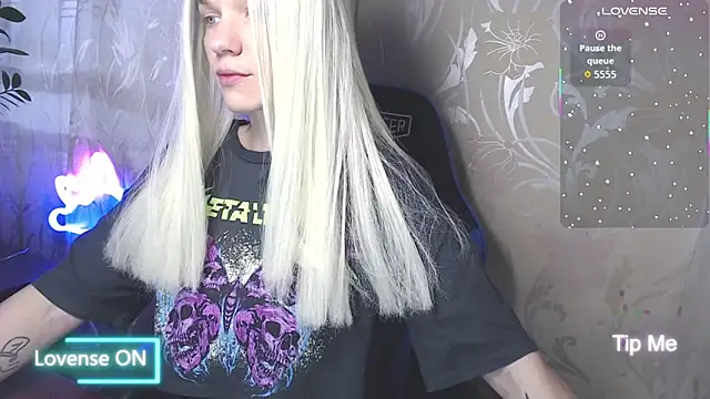 Shiny Victoria online show from 9, 5, 2026