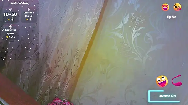 Shiny Victoria online show from 7, 2, 2026