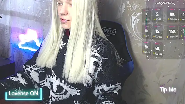 Shiny Victoria online show from 24, 4, 2026