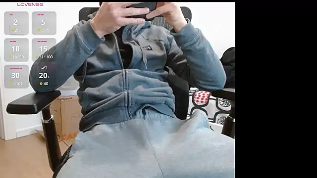 Luca282828 online show from 3, 2, 2026