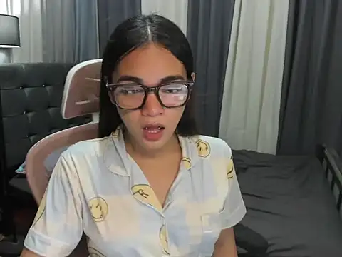 TinyCock Rein online show from 15, 2, 2026