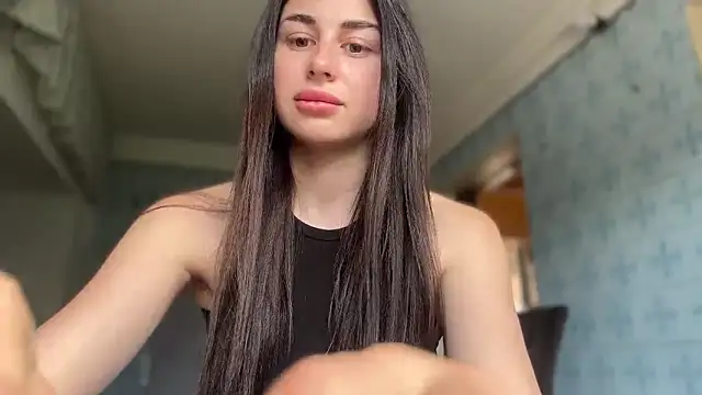 LiluMartiznir online show from 25, 5, 2026