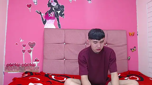 massimoferrera303av online show from 11, 2, 2026