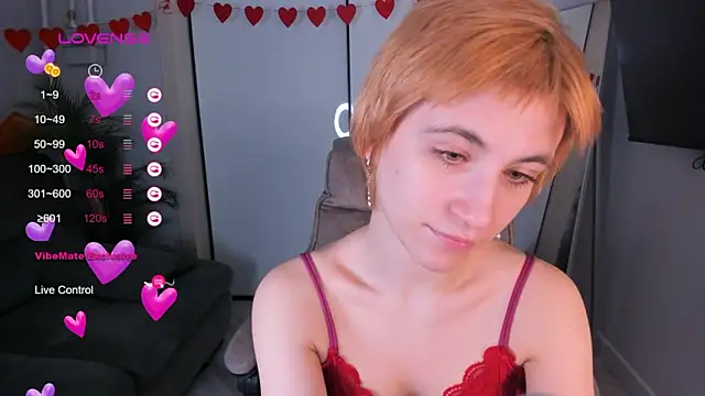 AutumnWhisper online show from 10, 3, 2026