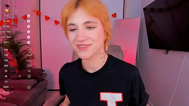 AutumnWhisper online show from 8, 4, 2026