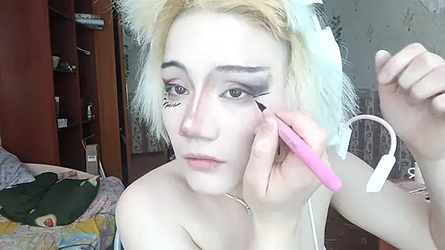 KathernSaulters online show from 7, 3, 2026