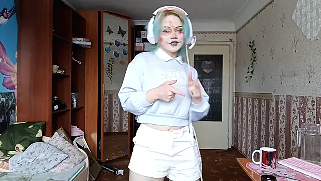 KathernSaulters online show from 20, 2, 2026