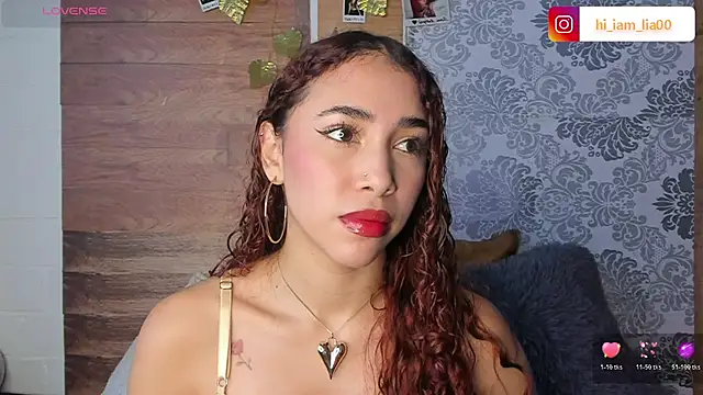 LiaHansson00 online show from 2, 4, 2026