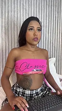 Alahia Betancurr online show from 3, 2, 2026