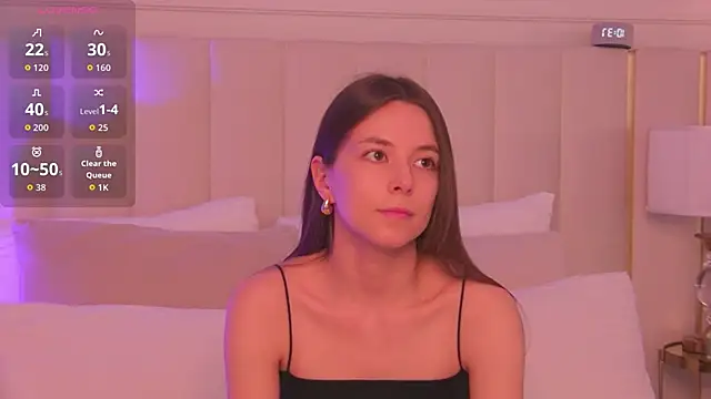 AlisseMoore online show from 17, 4, 2026