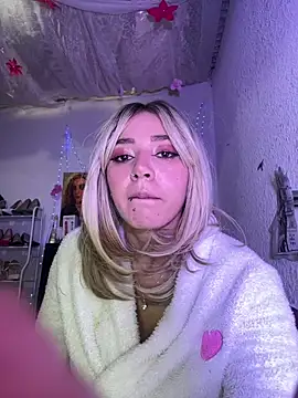 Snapshot of Isabelle_Sara chatting on 14, 7, 2026 Isabelle Sara online show from 14, 7, 2026