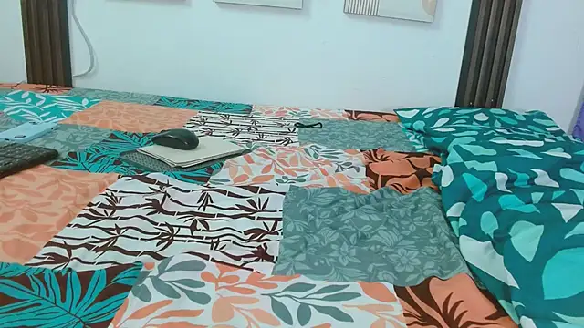 Miss Merrie online show from 14, 2, 2026