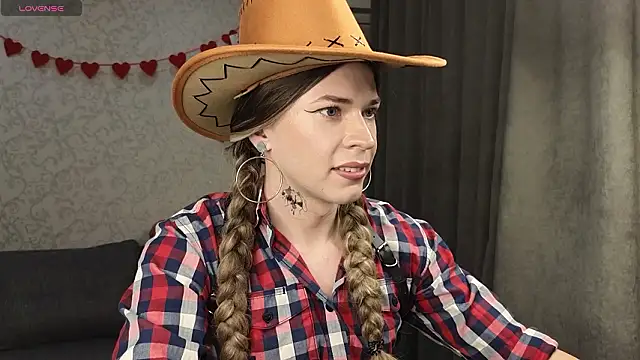 Anna inHear online show from 16, 2, 2026