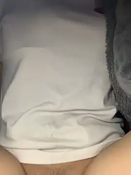 Luna Babyyy online show from 9, 2, 2026