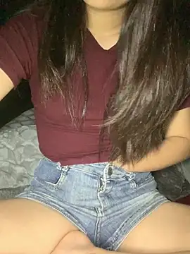 Luna Babyyy online show from 23, 2, 2026