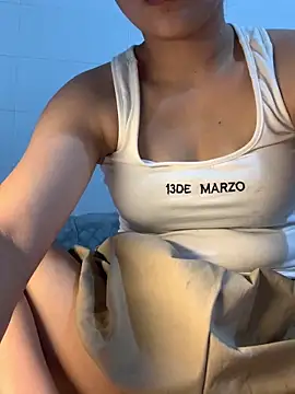 Luna Babyyy online show from 24, 4, 2026