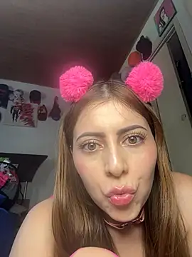 Snapshot of lilasun17 chatting on 24, 6, 2026 lilasun17 online show from 24, 6, 2026