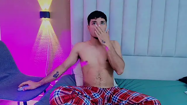 Noah Smith01 online show from 21, 4, 2026