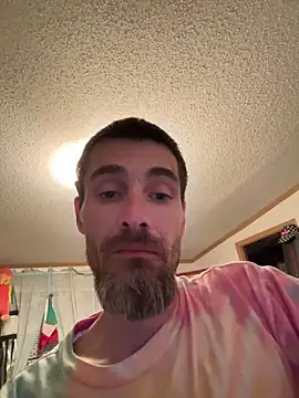 Snapshot of tommattsonn chatting on 18, 5, 2026 tommattsonn online show from 18, 5, 2026