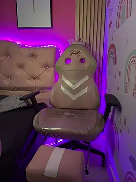 Karolaiin LS online show from 8, 2, 2026