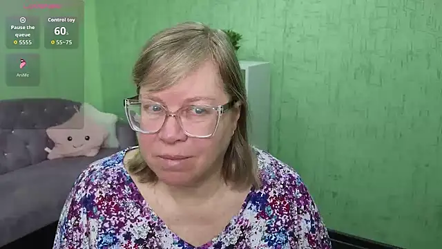 Emma Eclipsee online show from 5, 2, 2026