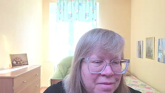Emma Eclipsee online show from 11, 3, 2026
