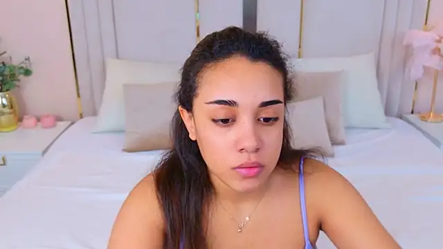 Luna Cortier online show from 5, 6, 2026