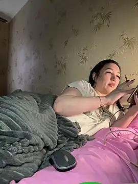 Naughtgirl 2026 online show from 14, 2, 2026