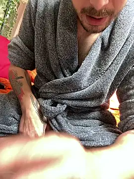 Piratee666 online show from 2, 4, 2026