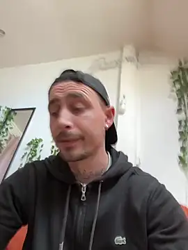 Piratee666 online show from 15, 4, 2026