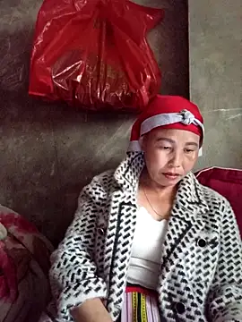 lena-cute online show from 23, 2, 2026