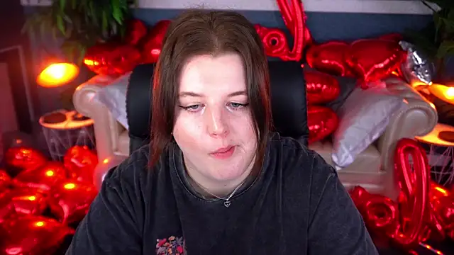 KristiFoxy online show from 4, 2, 2026