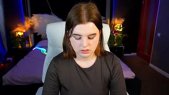 Snapshot of KristiFoxy chatting on 27, 5, 2026 KristiFoxy online show from 27, 5, 2026