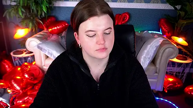 KristiFoxy online show from 13, 2, 2026