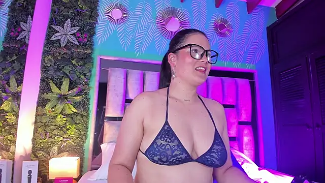 Mari cooper1 online show from 14, 4, 2026