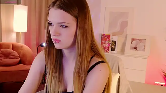 StarryLia online show from 4, 3, 2026