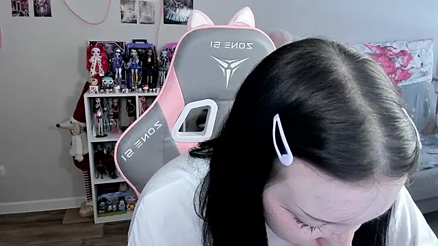 MollysLand online show from 20, 3, 2026