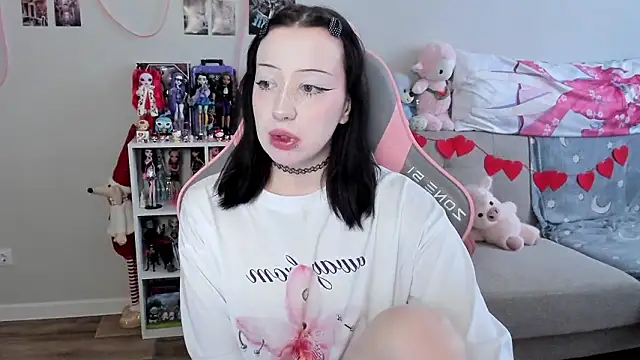 MollysLand online show from 23, 3, 2026