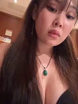 YukiiTYAN online show from 14, 4, 2026