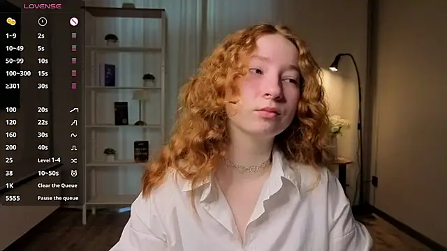 Snapshot of MaraButtrey chatting on 24, 5, 2026 MaraButtrey online show from 24, 5, 2026
