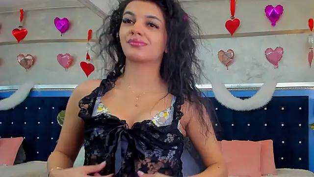 YasmineDelight online show from 3, 3, 2026