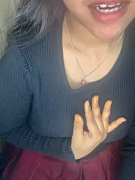 nauty girl shalu online show from 17, 2, 2026