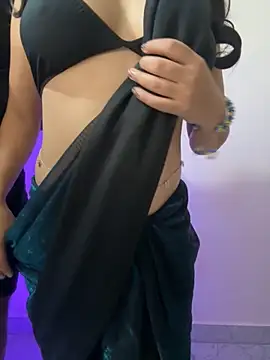 Snapshot of Hot_Bhavi_ chatting on 28, 4, 2026 Hot Bhavi online show from 28, 4, 2026