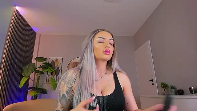 MissObsidian online show from 24, 2, 2026