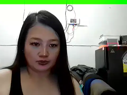 UrLovelyWetPussy online show from 4, 3, 2026