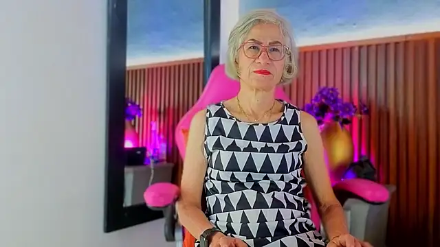 miss monserrate01 online show from 11, 4, 2026